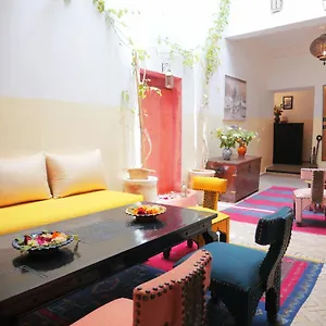 3* Riad Sardinas&chili